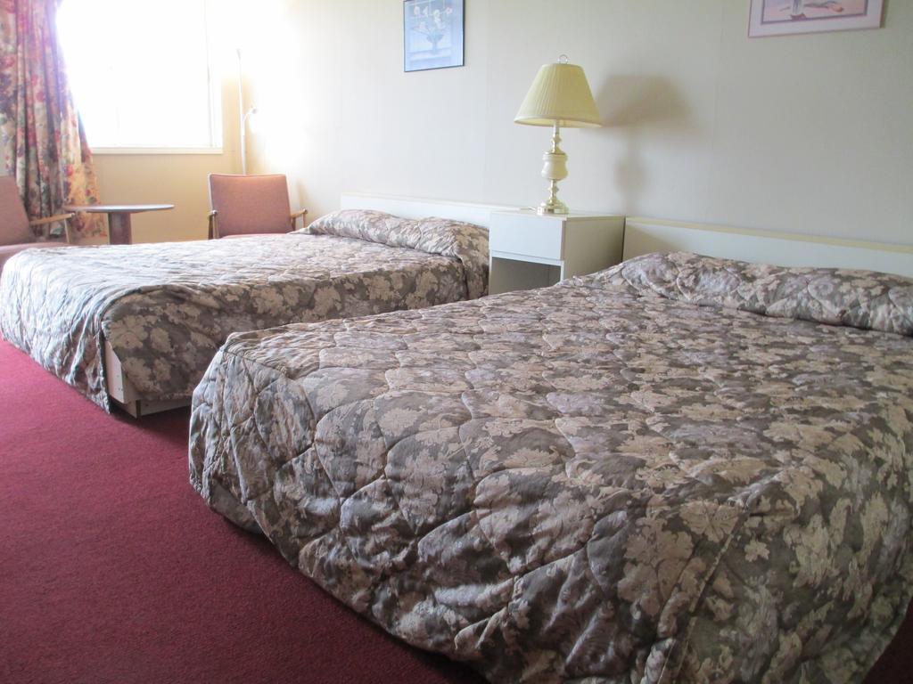New Hamburg Newburg Inn Motel חדר תמונה