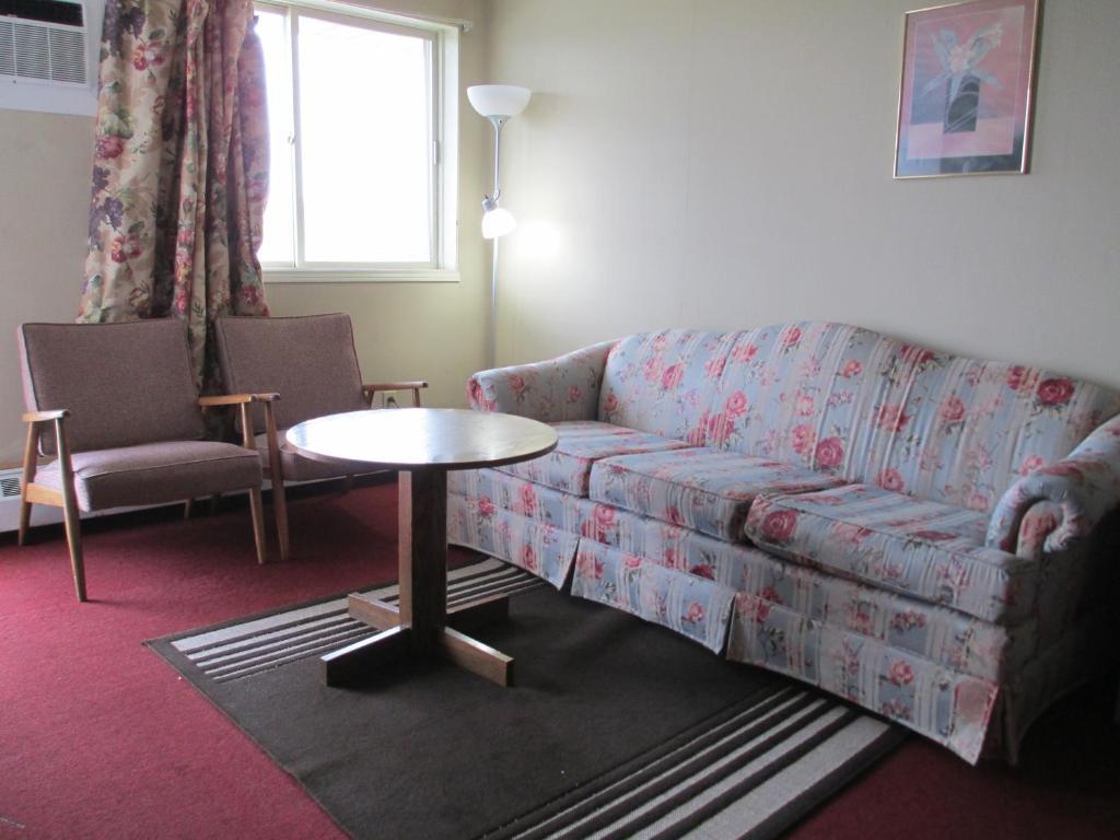 New Hamburg Newburg Inn Motel מראה חיצוני תמונה
